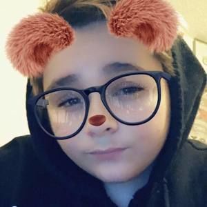 Meet your Posher, Alex